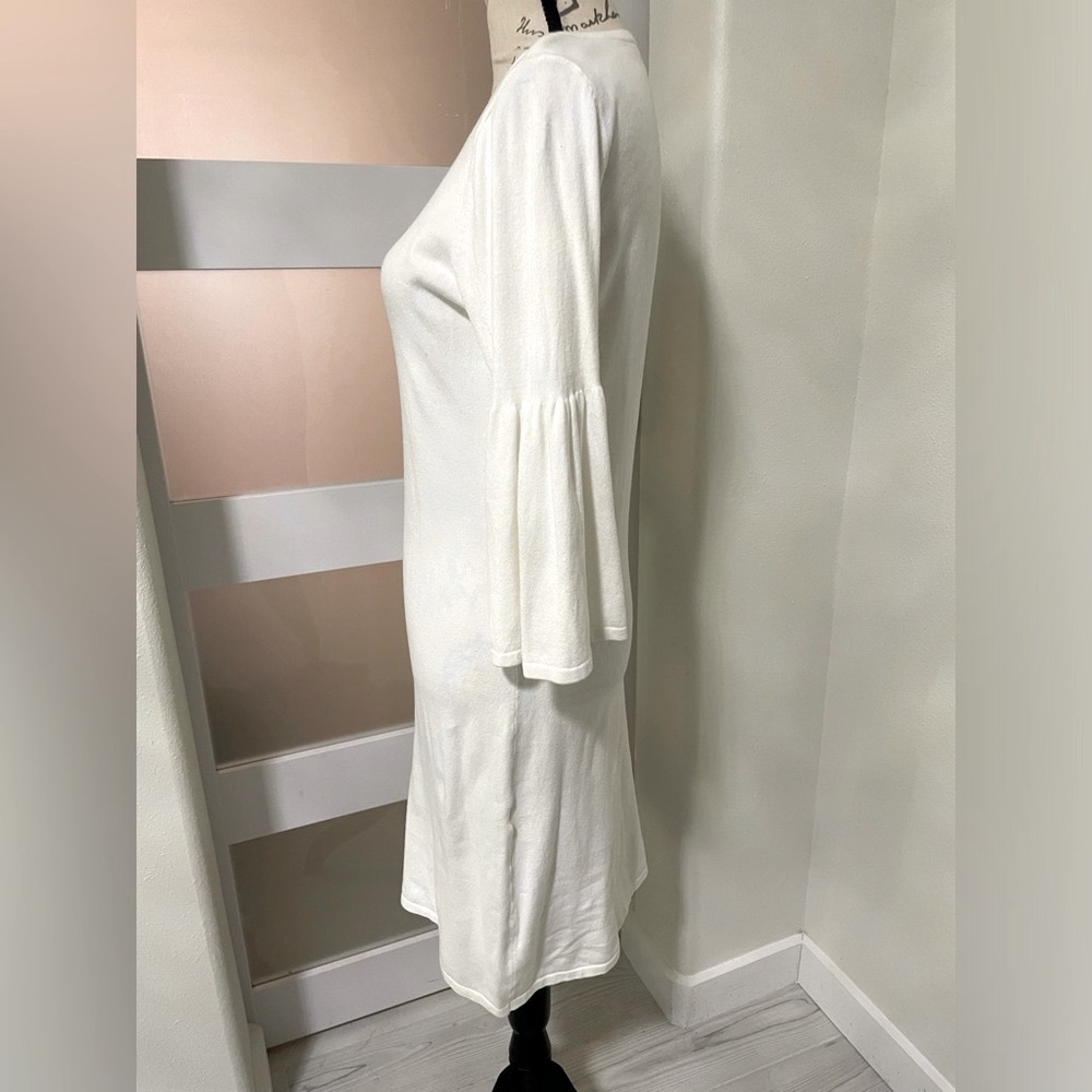 ๐ Sail to Sable White Knee-Length Bell Sleeve Sheath Dress EUC - Picture 5 of 5